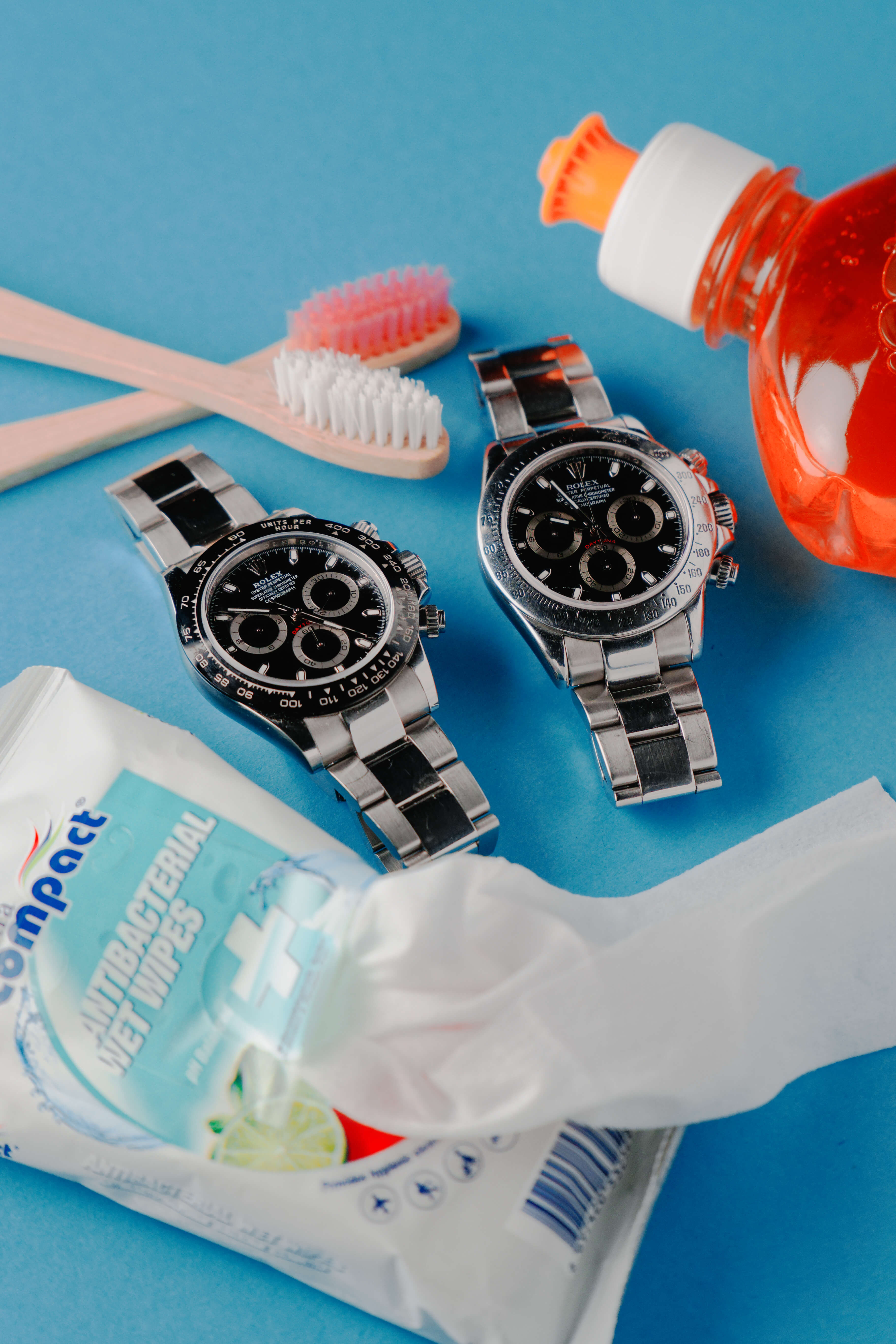 Clean Your Watch Regularly To Avoid It Getting Ruined!