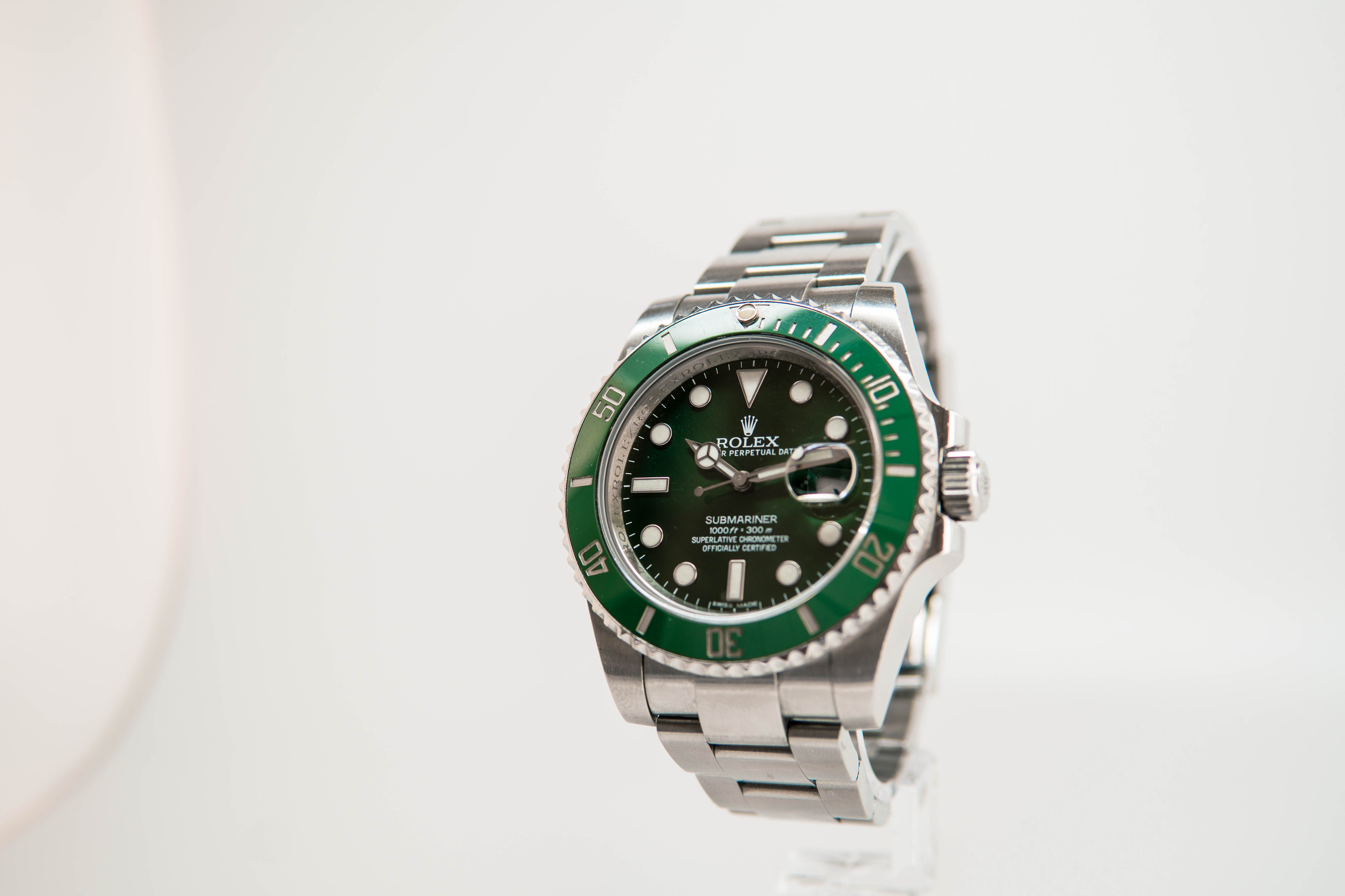 Rolex Submariner Hulk 116610LV discontinued